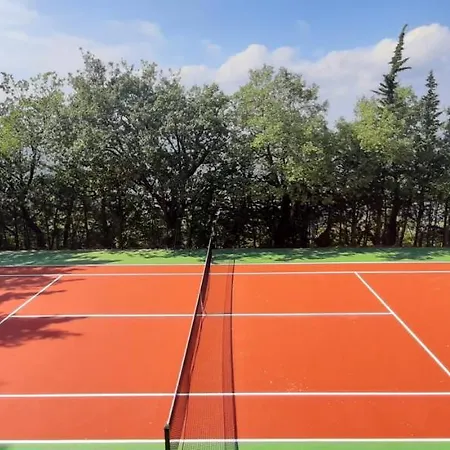 Vila Giovannozzi - Swimming Pool & Tennis Court